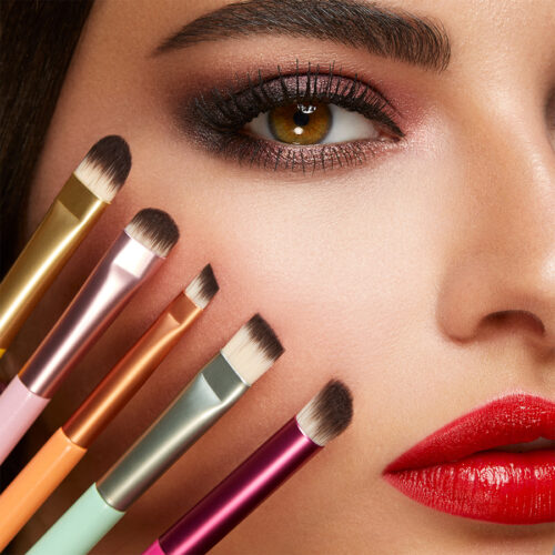 Alternative view of KIKO Smart Blending Brush 201 acu ēnu otiņa