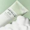 skin1004-tea-trica-bha-foam-37889689518326_800x