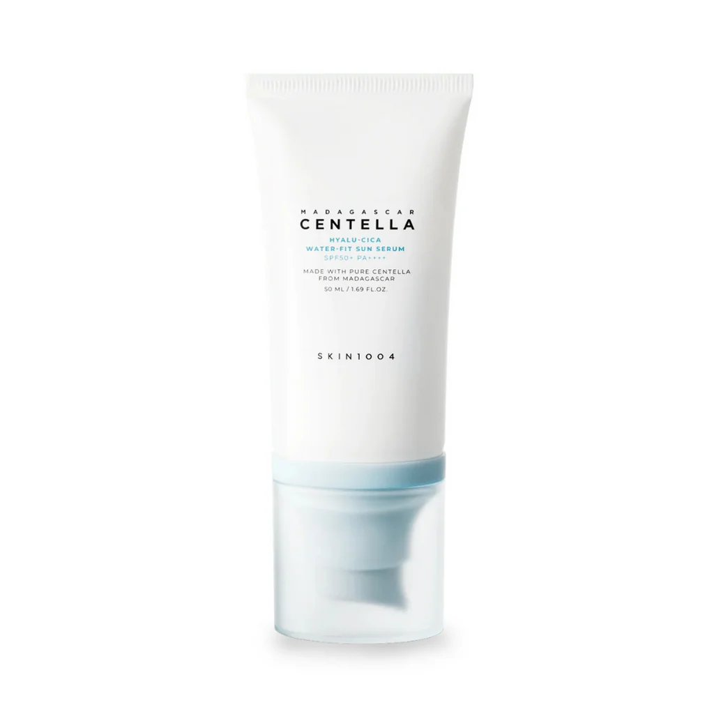 SKIN1004-Madagascar-Centella-Hyalu-Cica-WATER-FIT-Sun-serum-SPF50-apsauga-nuo-saules_1024x1024