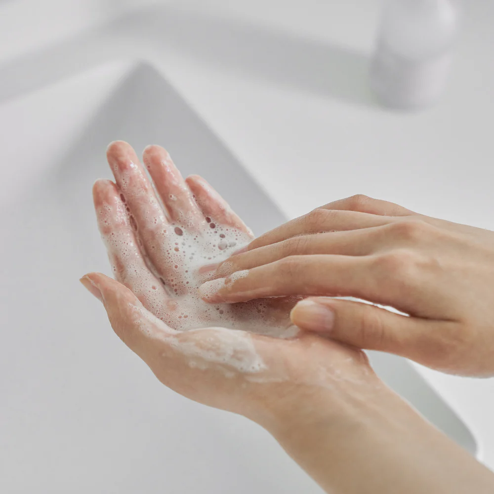 celimax-dual-barrier-mild-gel-cleanser-200ml-UK-PURESEOUL-KBeauty-shop-3_1800x1800
