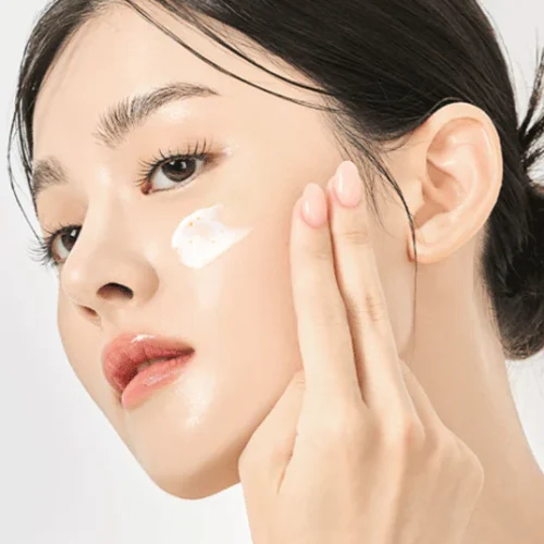 Alternative view of d'Alba Vita Toning Capsule Cream barojošs sejas krēms ar trifeļu eļļas kapsulām